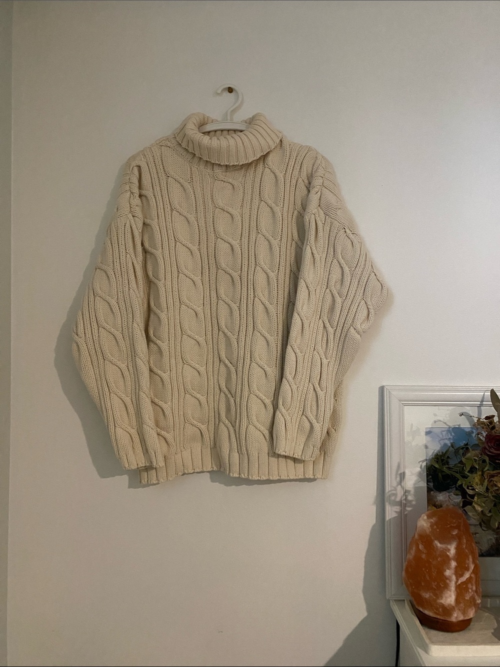 Club Monaco - 100% Cotton Chunky Knit